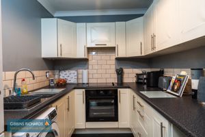 Kitchen- click for photo gallery